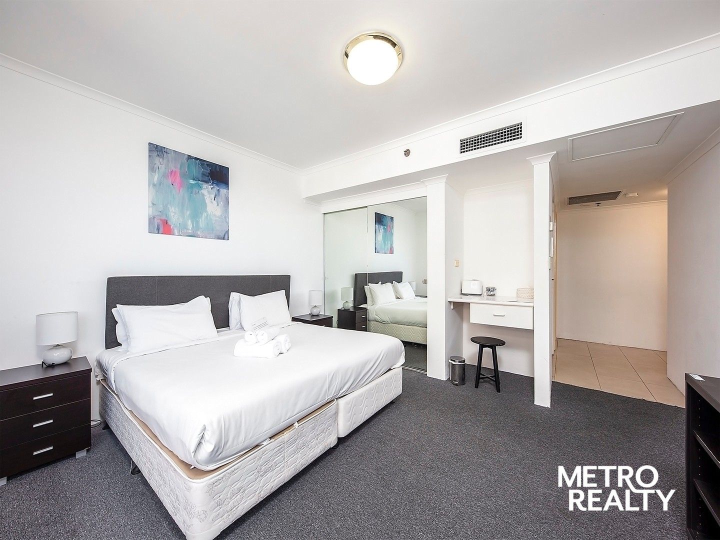 1 bedrooms Apartment / Unit / Flat in 574B/317 Castlereagh St HAYMARKET NSW, 2000