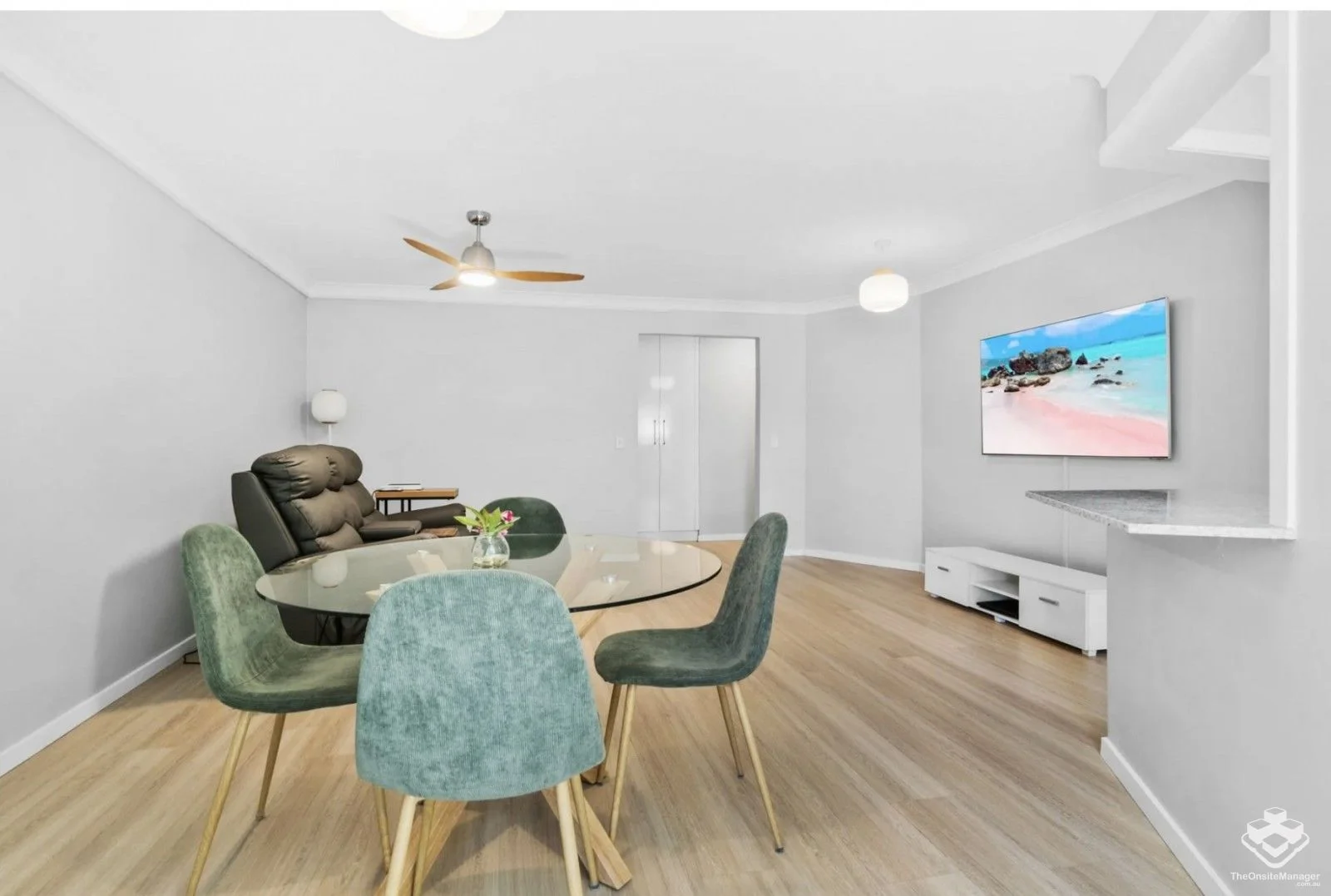 ID:21173714/22 Woodroffe Avenue, Main Beach QLD 4217