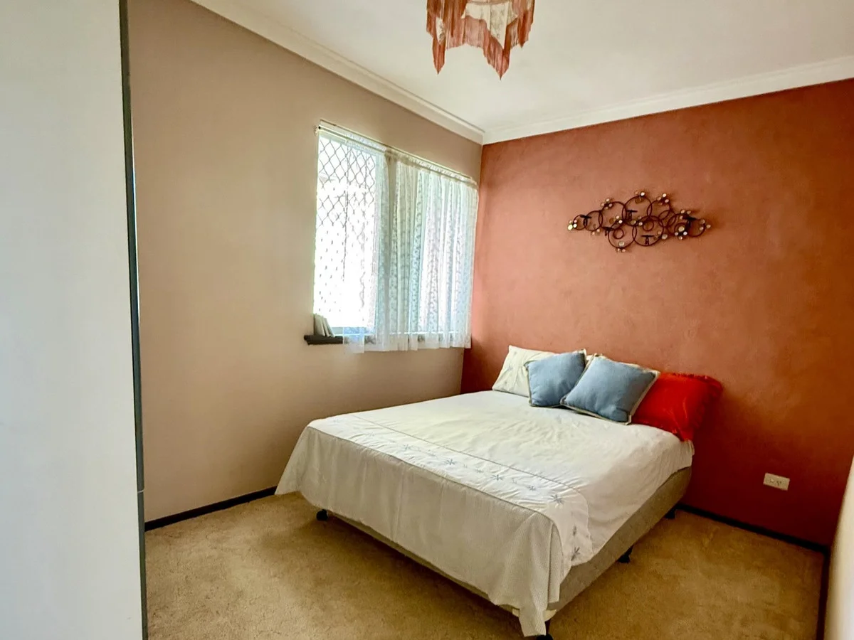 Additional image 5 of 18 Felicia Place, Camillo WA 6111