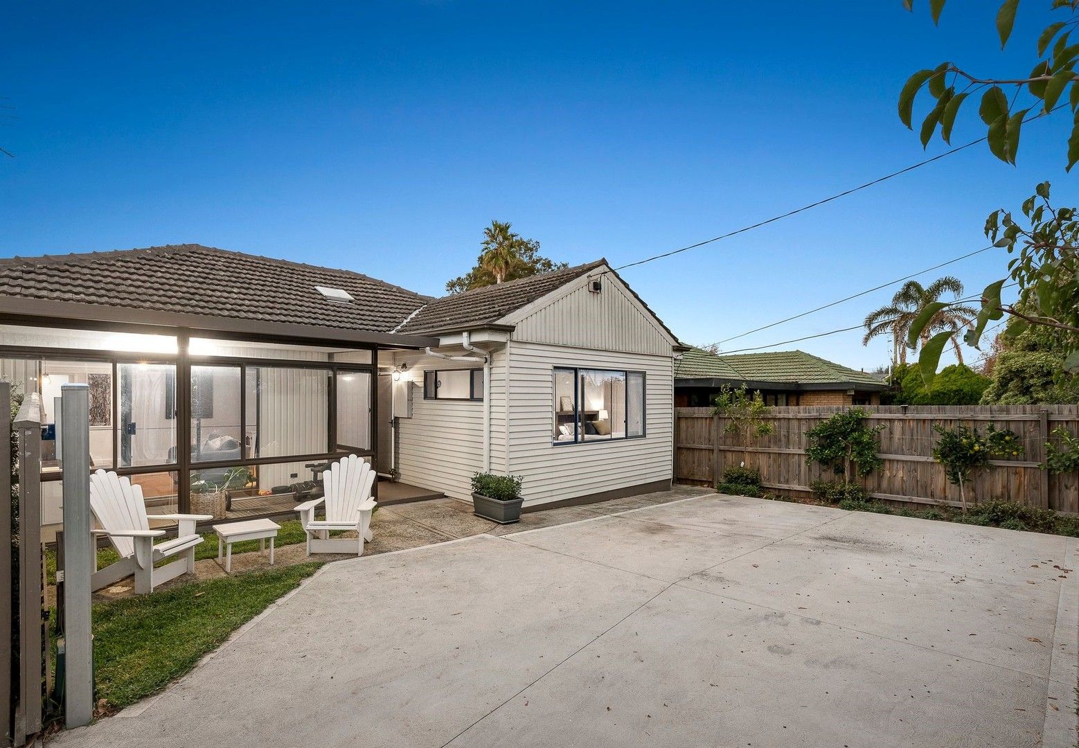 3 bedrooms Townhouse in 65a White Street PARKDALE VIC, 3195