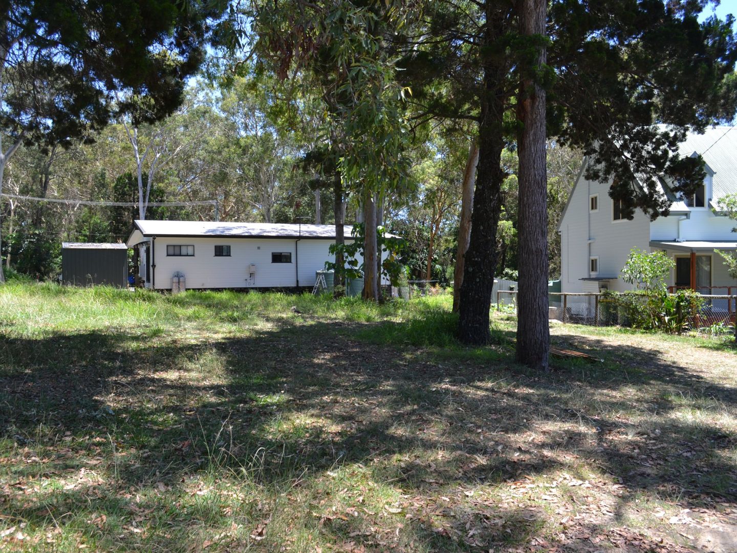 27 Cabriolet Crescent, Macleay Island QLD 4184, Image 2