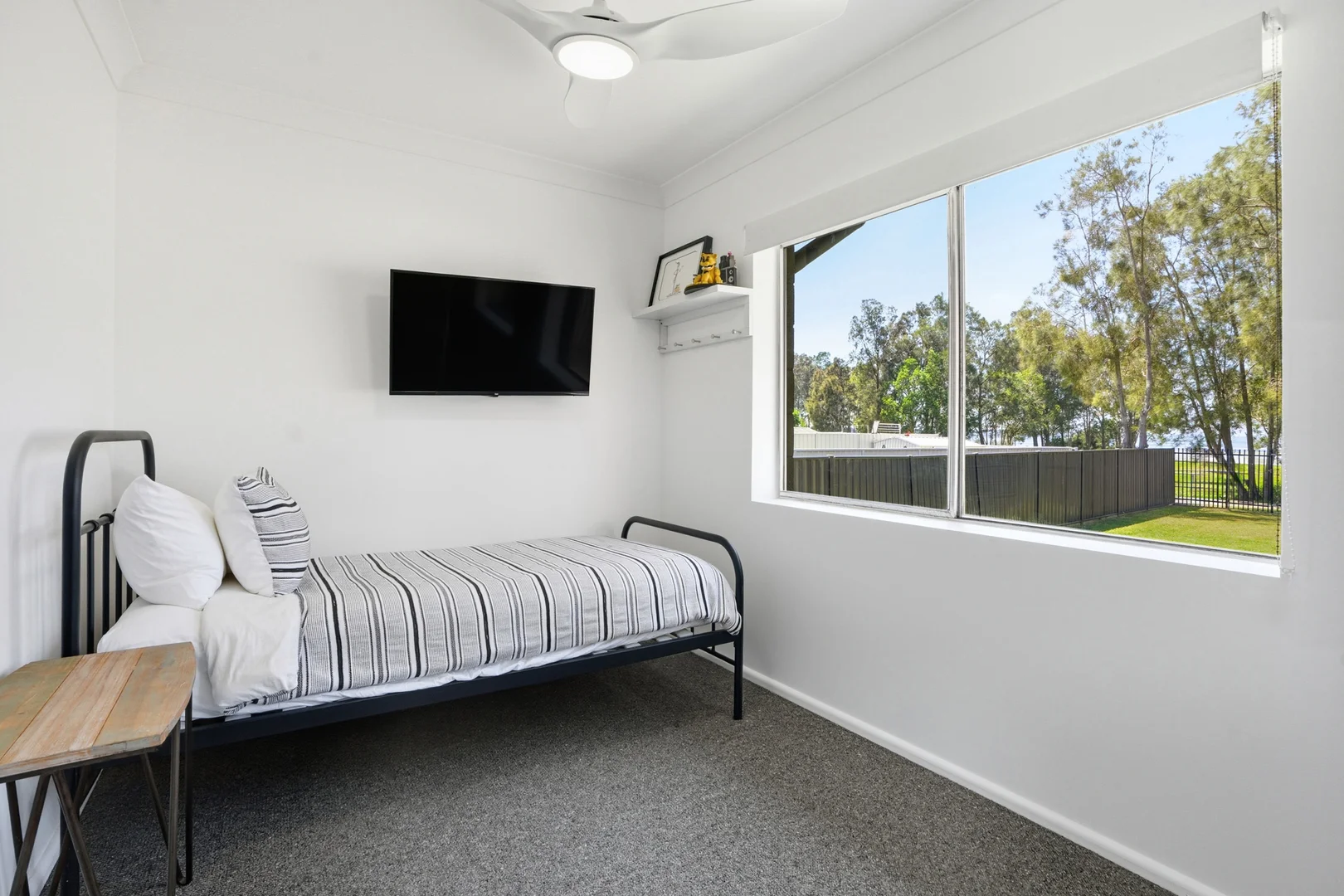 Additional image 7 of 361 Lakedge Avenue, Berkeley Vale NSW 2261