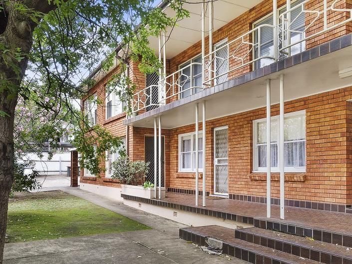 4 1 George Hanley Drive North Wollongong Nsw 2500 Apartment For Rent 410 Domain