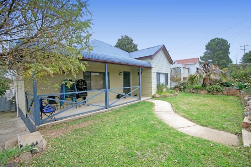 28 Wardle St, Junee NSW 2663, Image 0