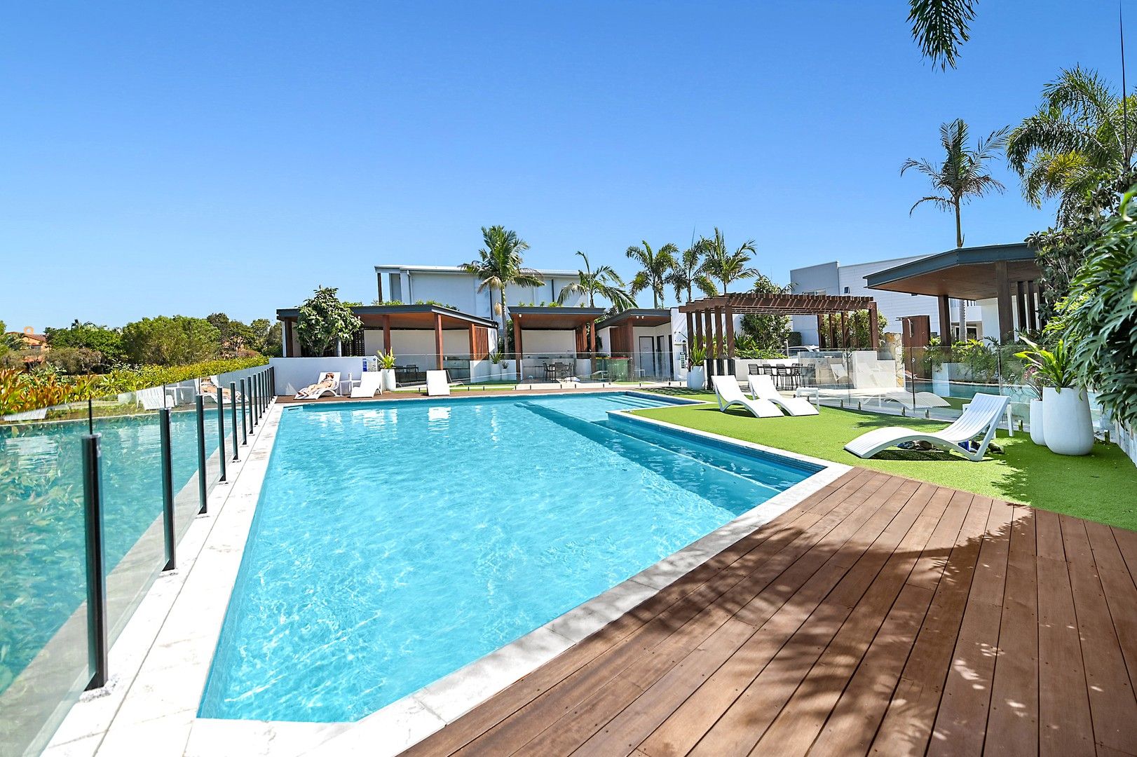 3 bedrooms Apartment / Unit / Flat in 77/1 Vue Boulevard ROBINA QLD, 4226