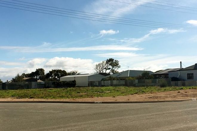 Picture of 6 Kent Street, THEVENARD SA 5690