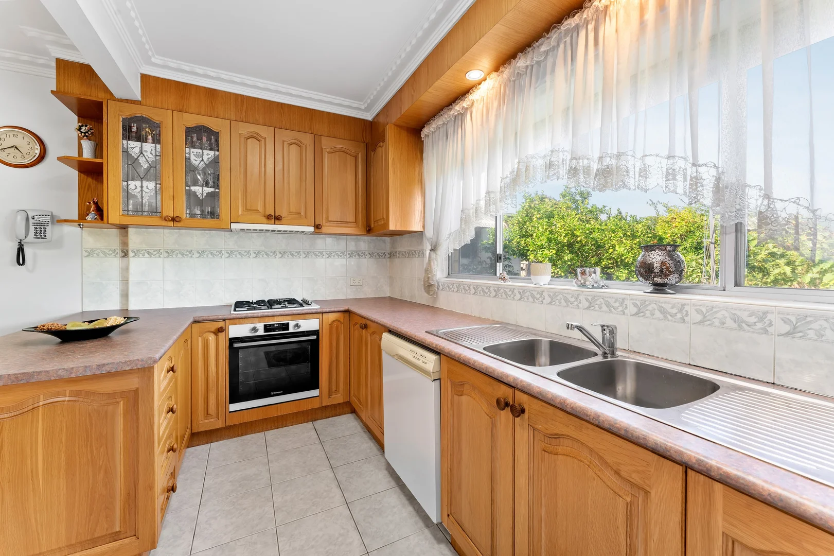 Additional image 4 of 18 Ventnor Street, Chadstone VIC 3148