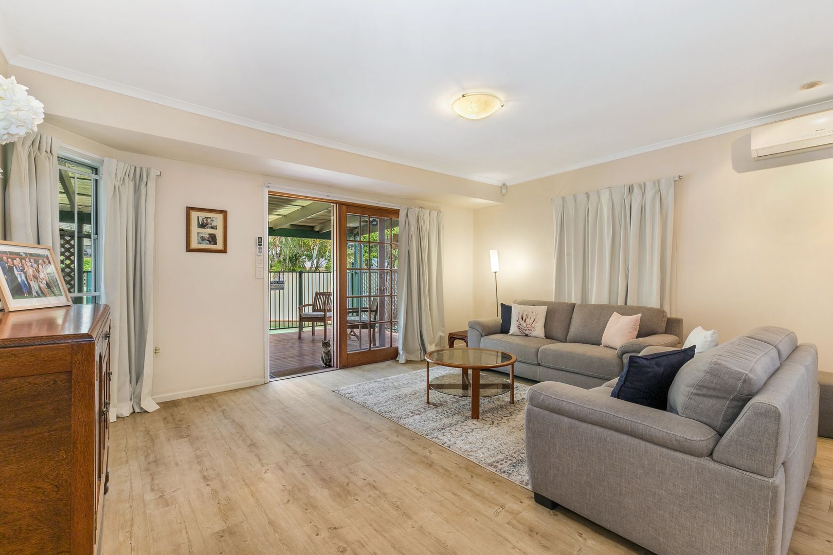 7-9 Fawkner Street, Chapel Hill QLD 4069, Image 2