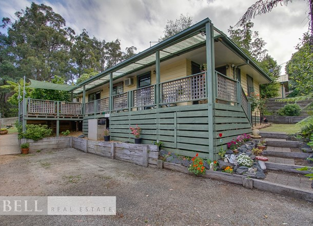 23 Kitchener Parade, Cockatoo VIC 3781