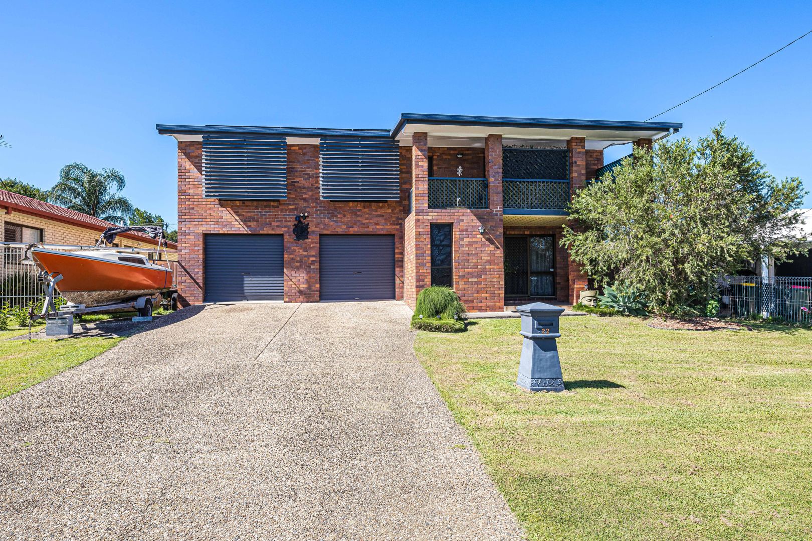 22 Dianthus Avenue, Banksia Beach QLD 4507, Image 2