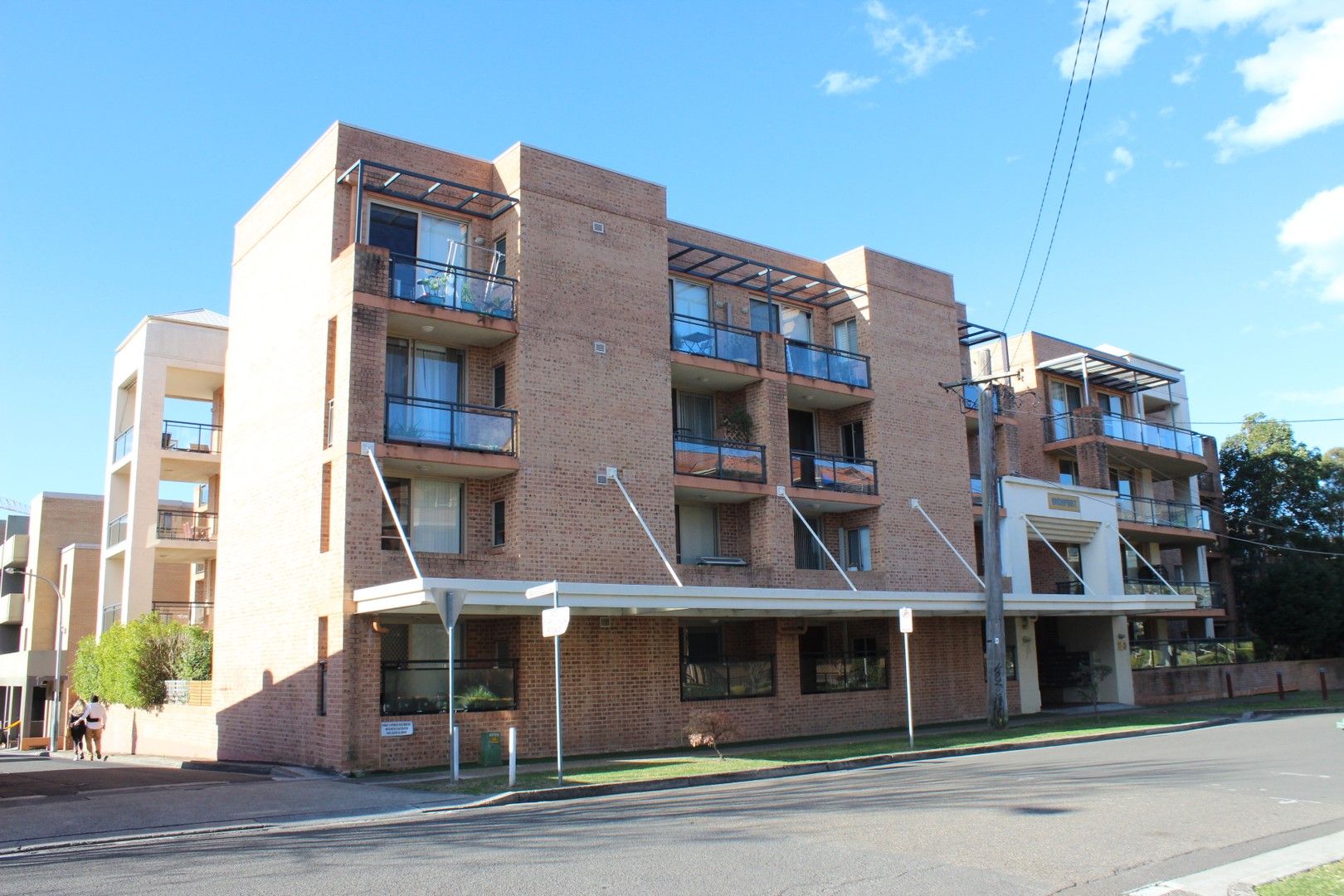 2 bedrooms Apartment / Unit / Flat in 24/17-21 Mansfield Avenue CARINGBAH NSW, 2229