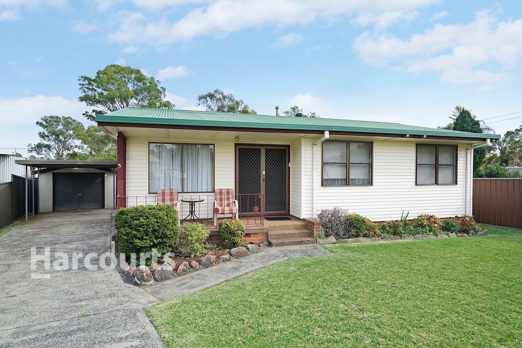 5 Snowy Place, Heckenberg NSW 2168, Image 0