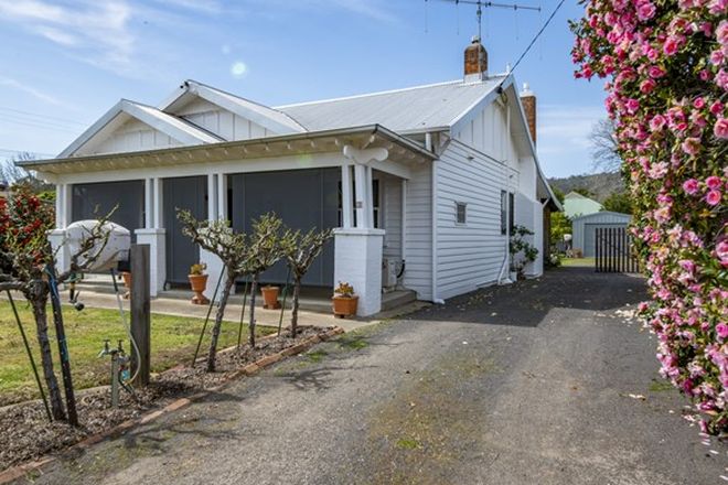 Picture of 3 Mansfield Road, EUROA VIC 3666