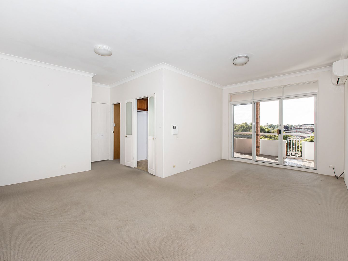 14/156 Russell Avenue, Dolls Point NSW 2219, Image 1
