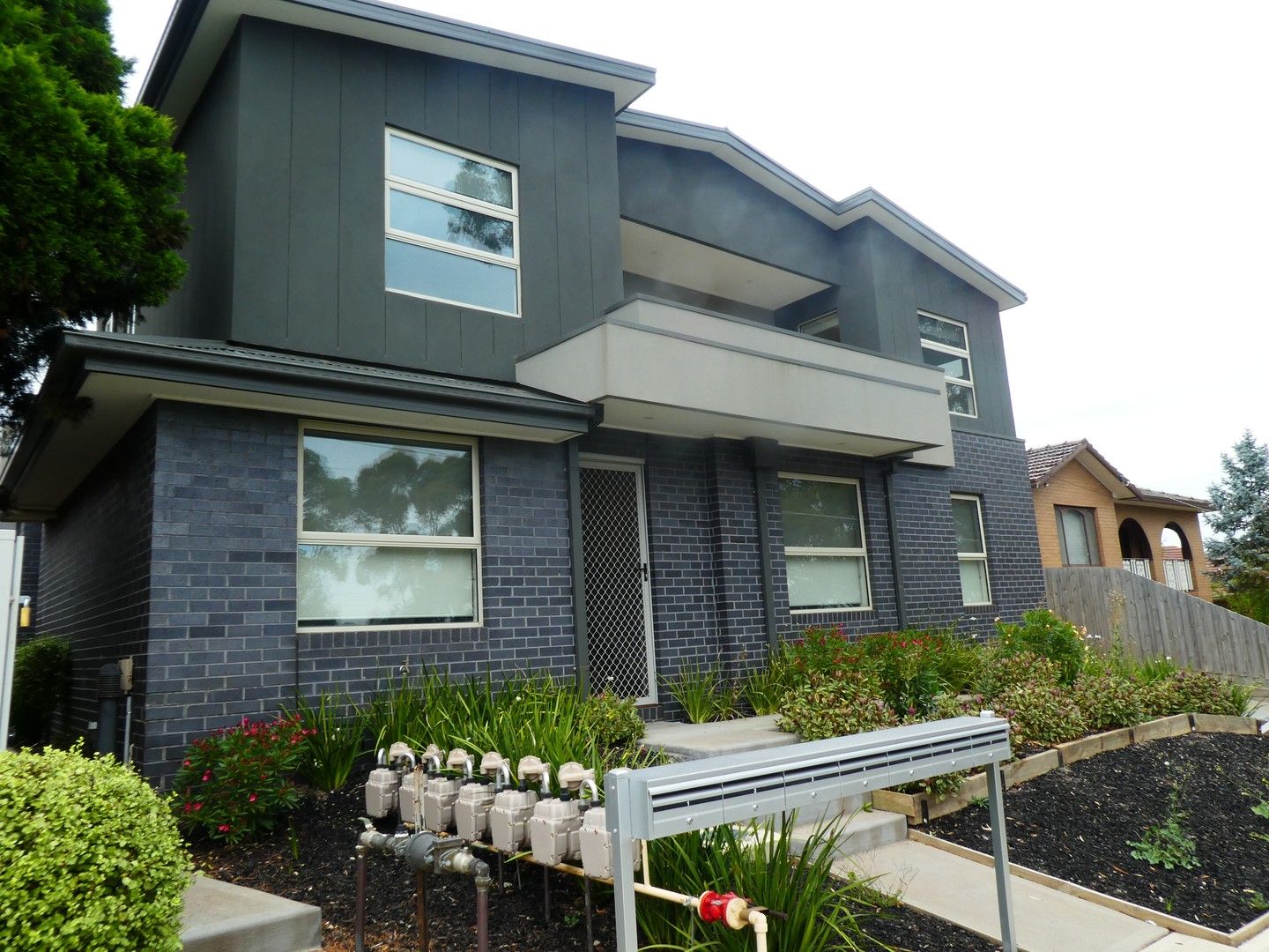 1/166 Waterloo Road, Oak Park VIC 3046 Townhouse For Rent Domain