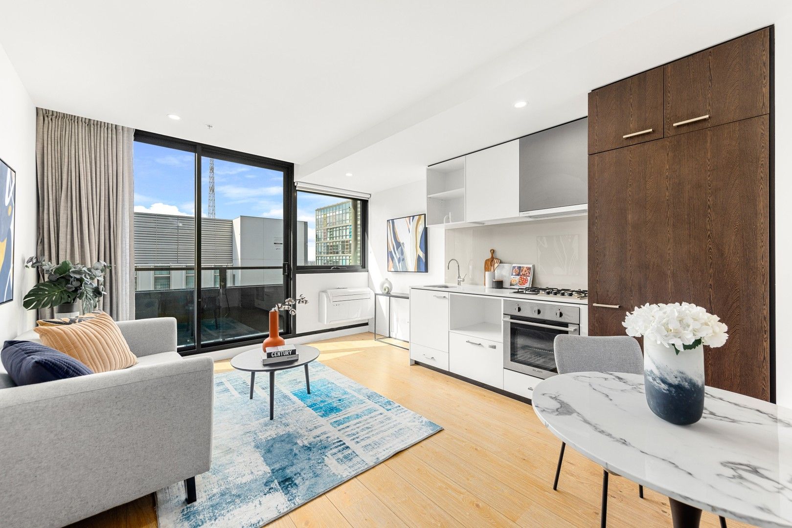 1 bedrooms Apartment / Unit / Flat in 2904/57 City Road SOUTHBANK VIC, 3006