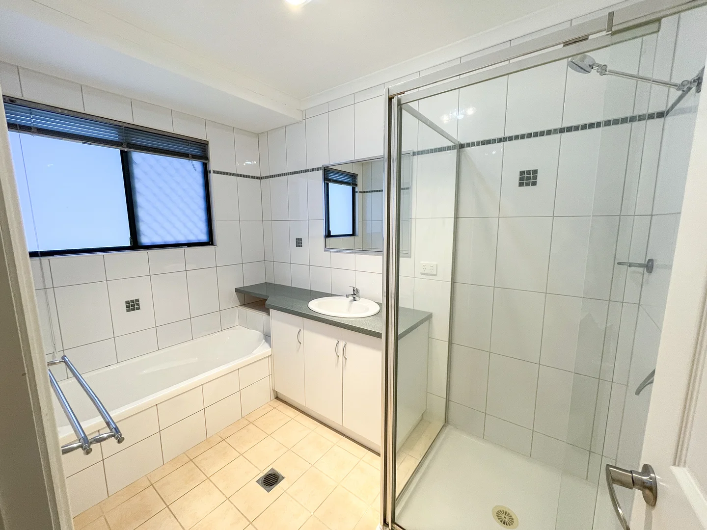 Additional image 15 of 2/18 Hillview Place, Bowen QLD 4805