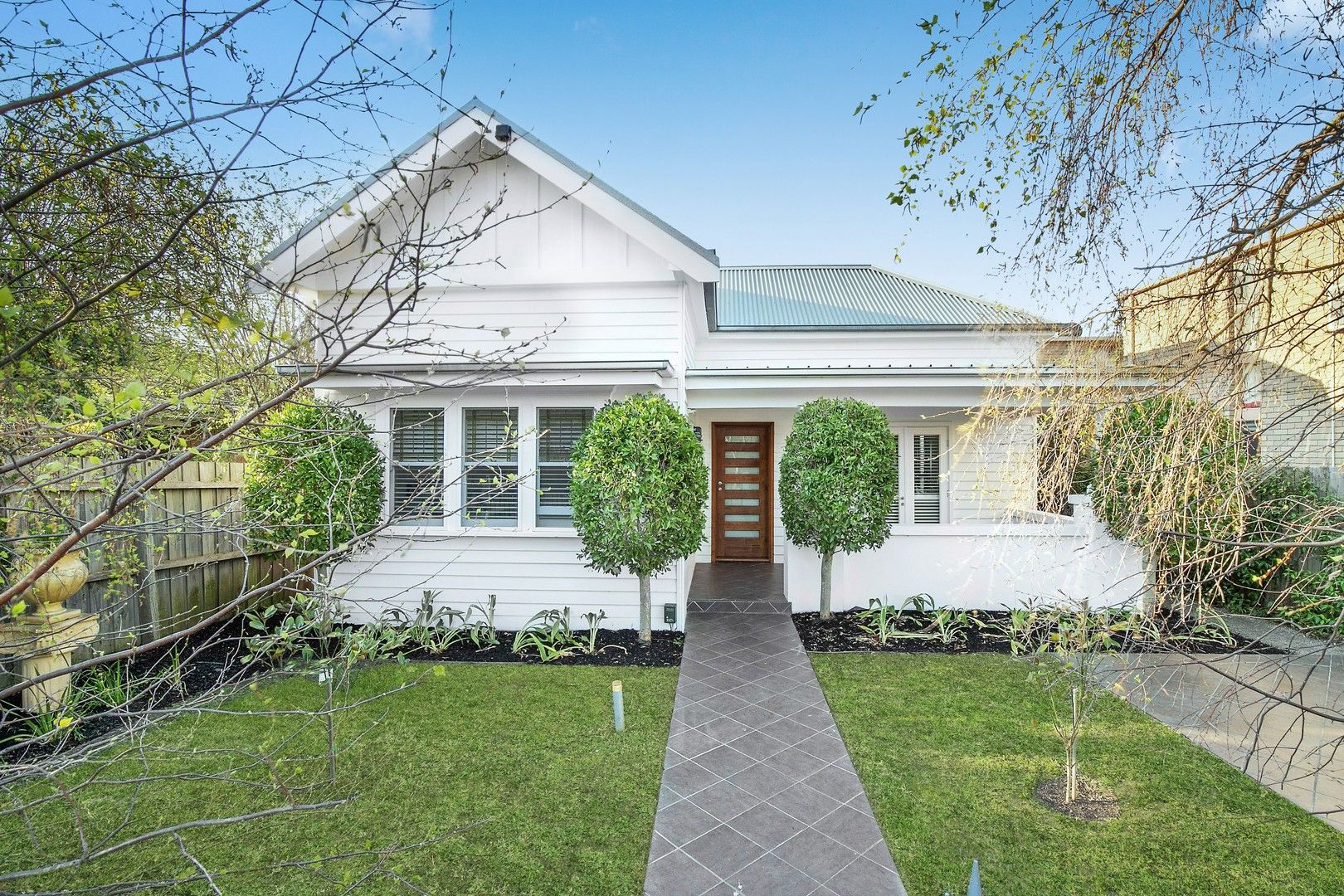 6 Aphrasia Street, Newtown VIC 3220, Image 2