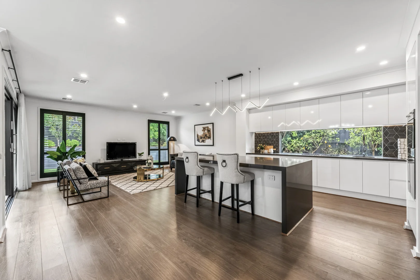 Additional image 2 of 17 Wattlebird Court, Burwood VIC 3125