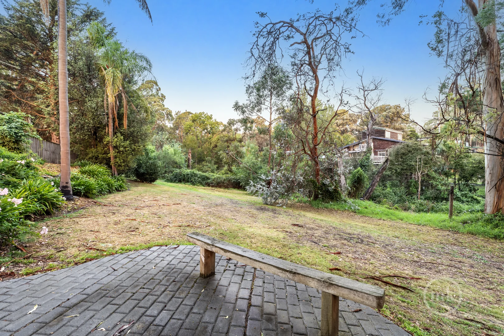 Additional image 11 of 8 Valley Road, Research VIC 3095