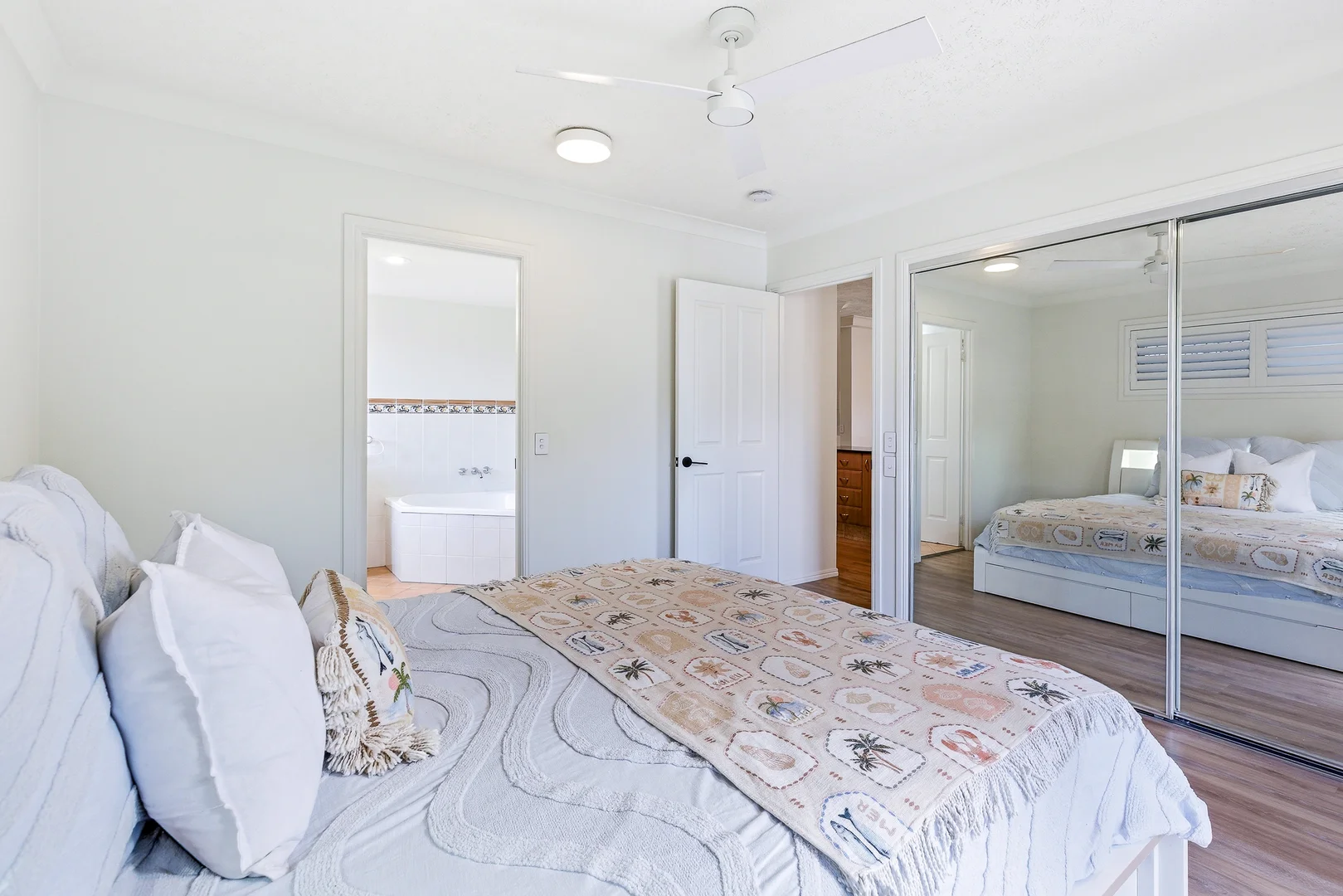 Additional image 5 of 3/37 Chelsea Avenue, Broadbeach QLD 4218