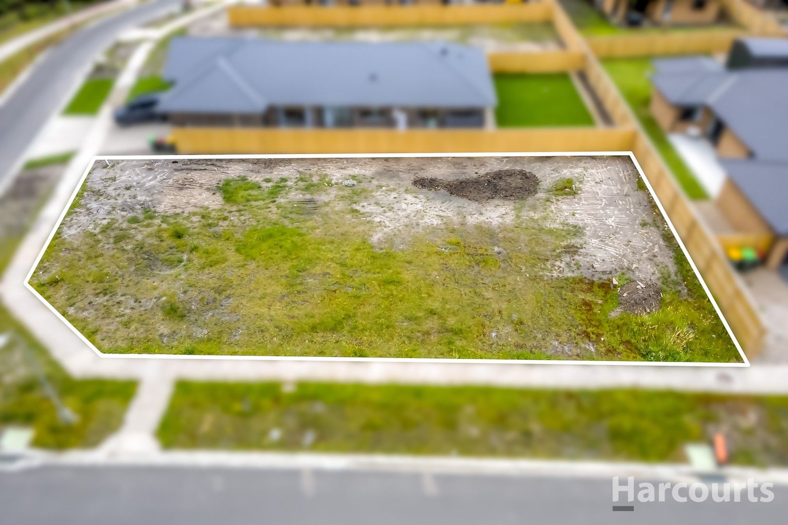 Vacant land in 1 Gleneagles Drive, NEWBOROUGH VIC, 3825