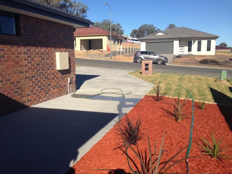 2 bedrooms House in 23a Kaputar Close TAMWORTH NSW, 2340