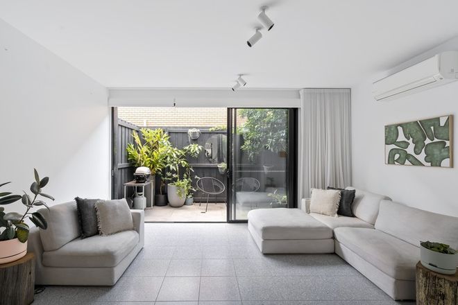 Picture of 5/31 Pine Avenue, ELWOOD VIC 3184
