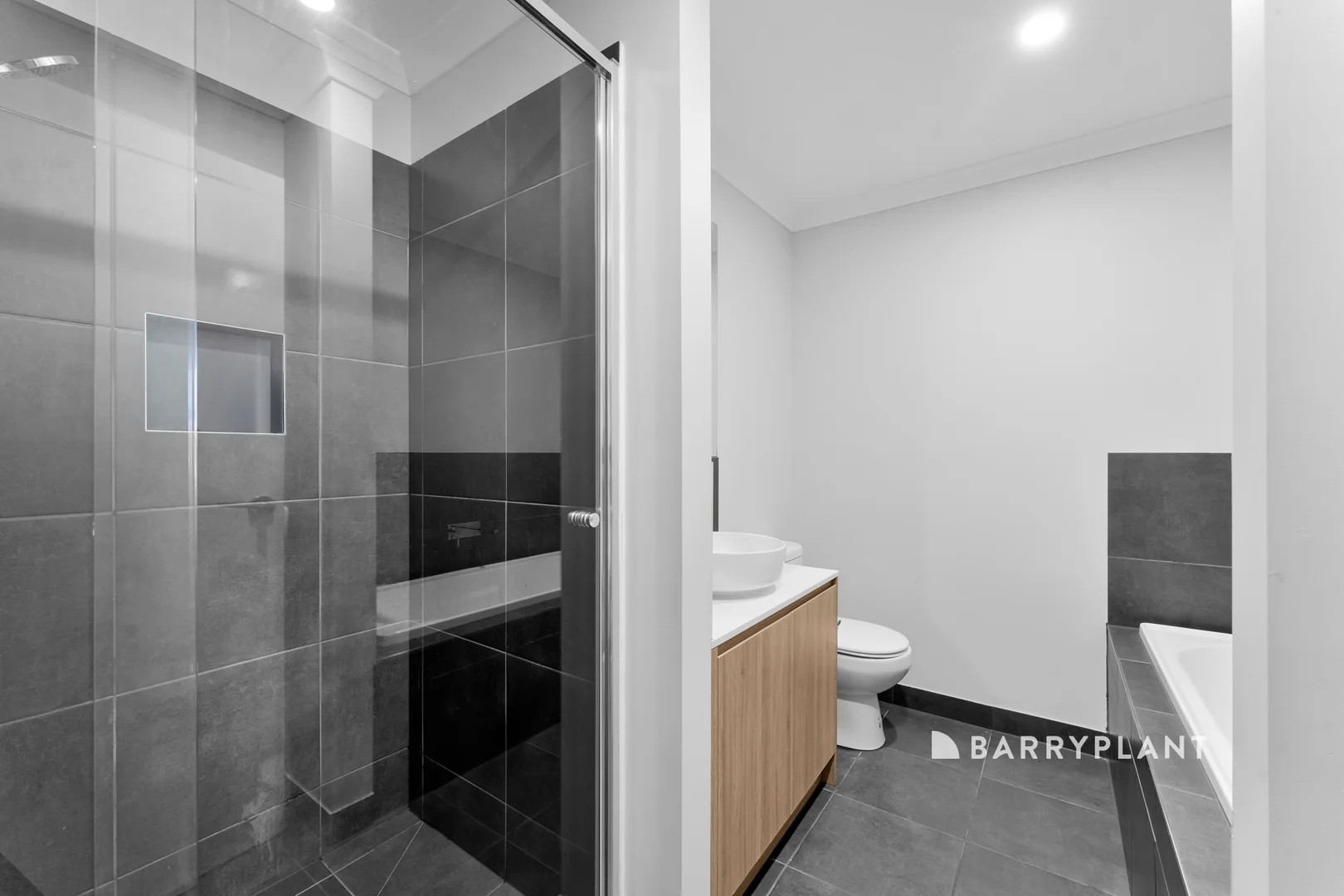 Additional image 11 of 34 Sanctum Walk, Officer VIC 3809