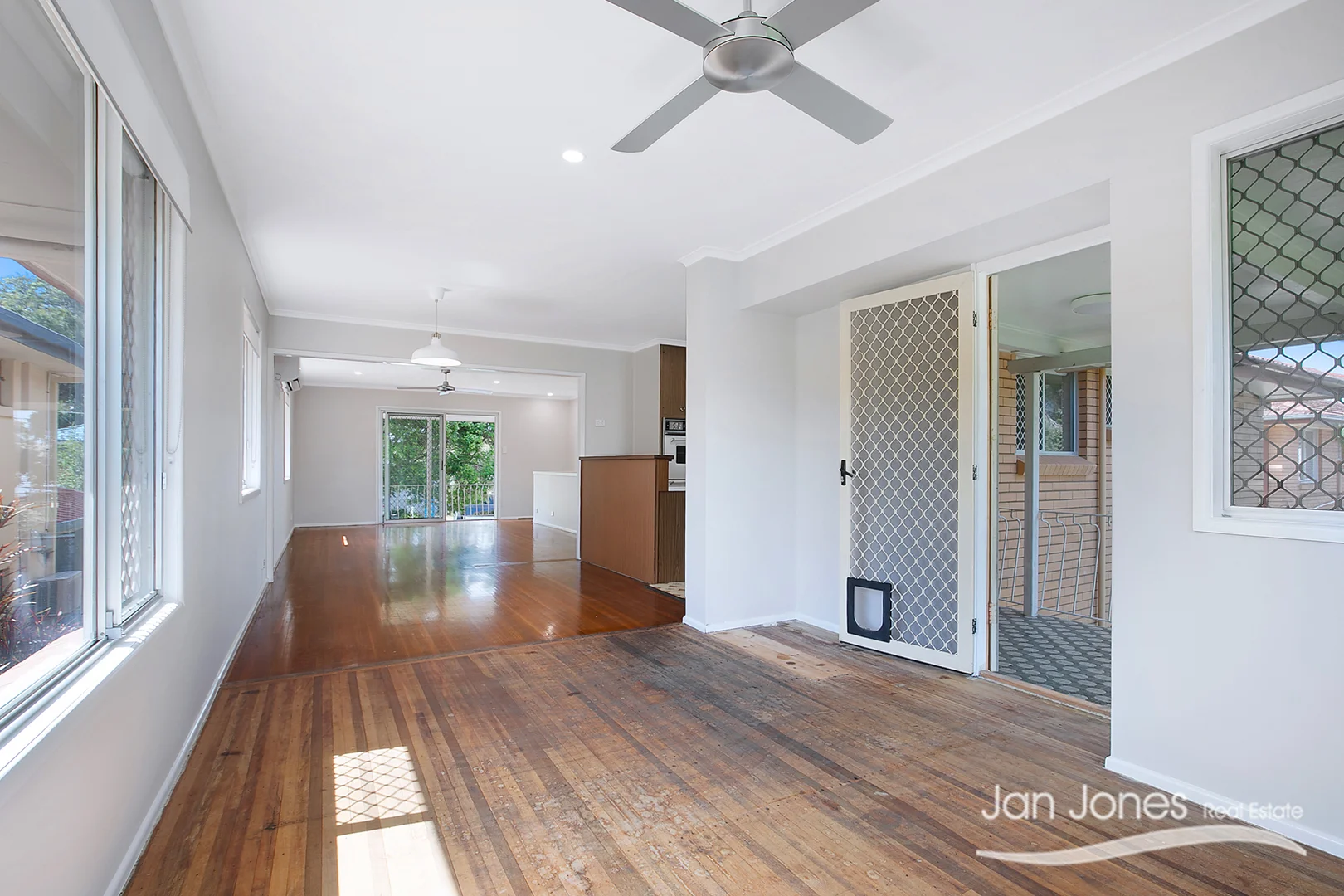 Additional image 6 of 8 Deborah Street, Clontarf QLD 4019