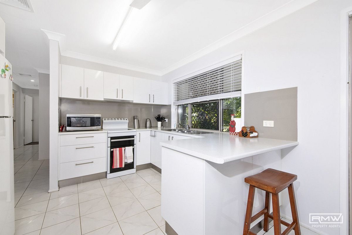 5 Natalie Place, Kinka Beach QLD 4703, Image 2