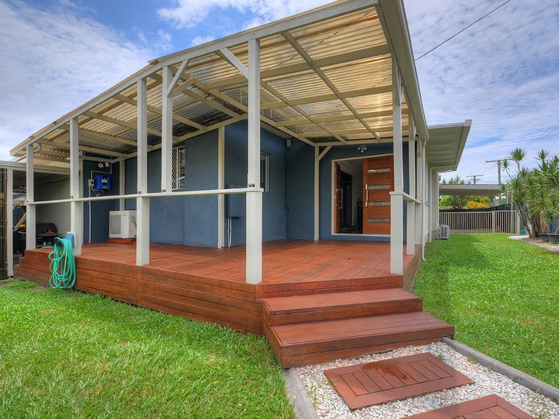 33 Heydon Avenue, Labrador QLD 4215, Image 1