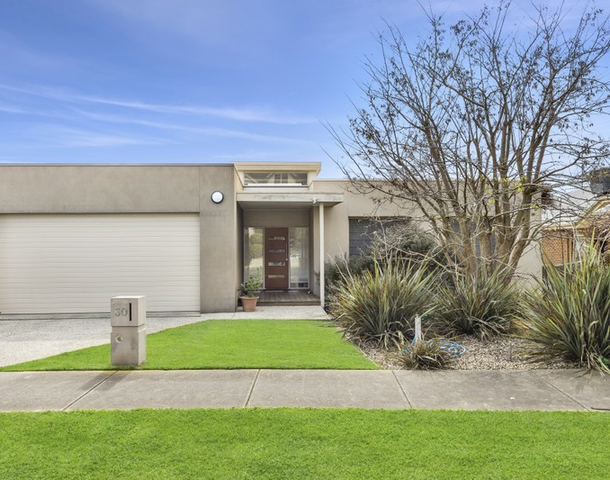 30 Wallaroo Way, Highton VIC 3216