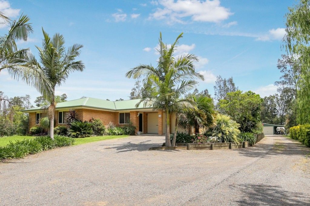 18 David Drive, Salt Ash NSW 2318, Image 0