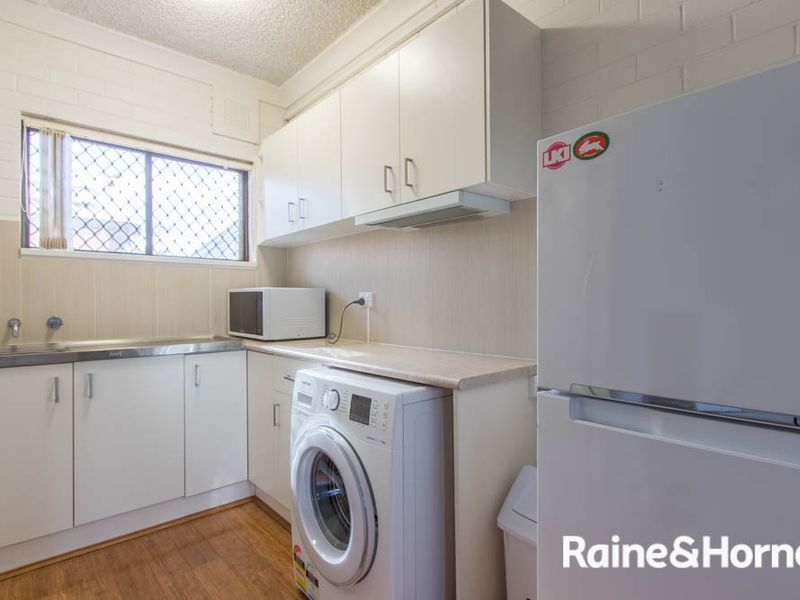 7/31 Seymour Street, Bathurst NSW 2795, Image 2