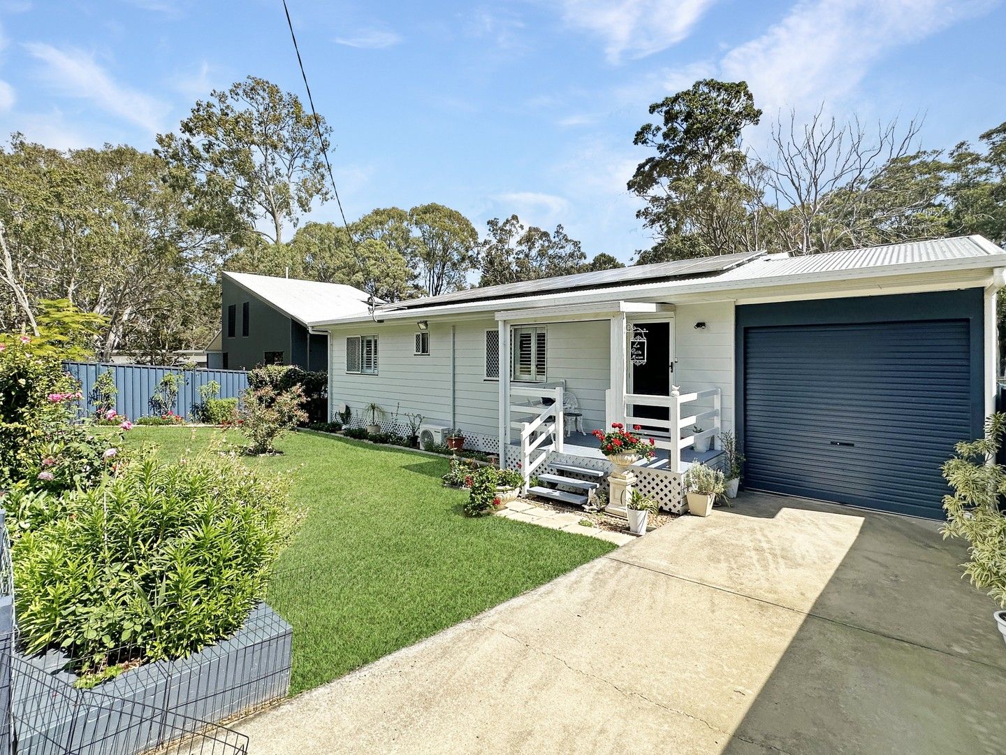 21 Devaney Street, Macleay Island QLD 4184, Image 0