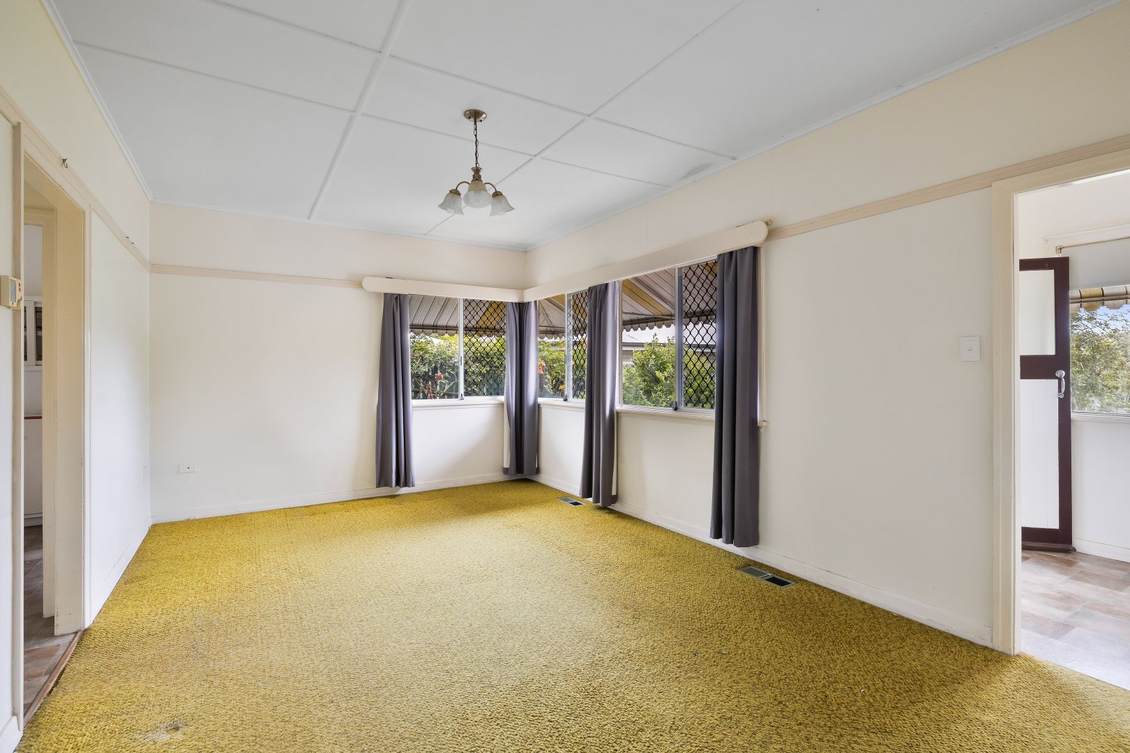 89 Vanity Street, Rockville QLD 4350, Image 2