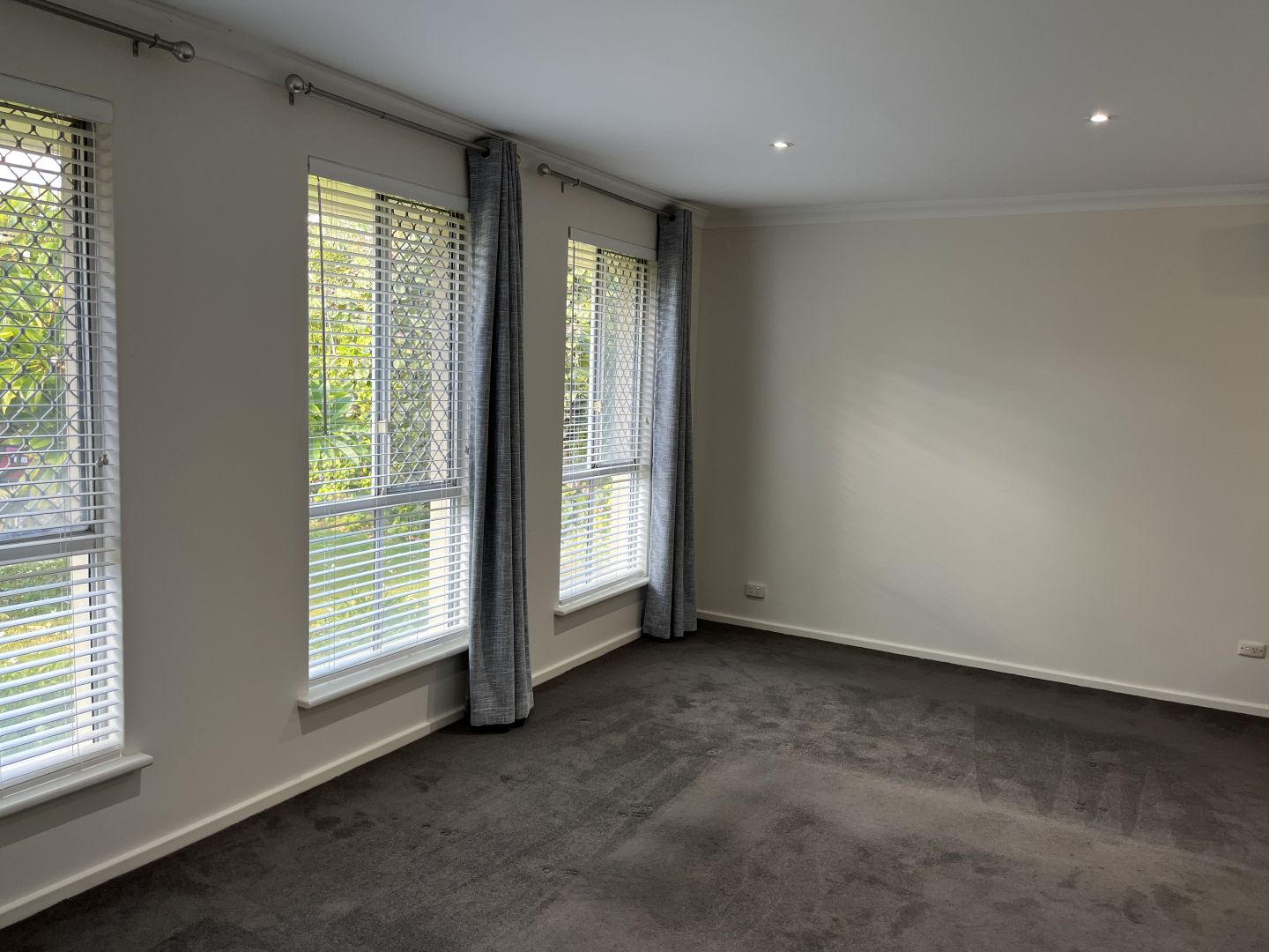 5 Bayou Court, Heathridge WA 6027 House For Rent 750 Domain