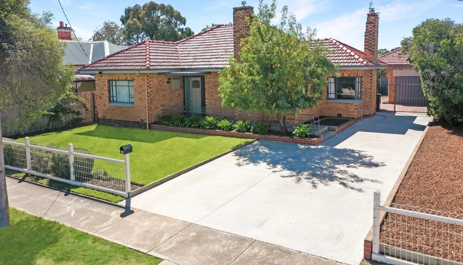Primary image of 26 Clifton Avenue, Stawell VIC 3380