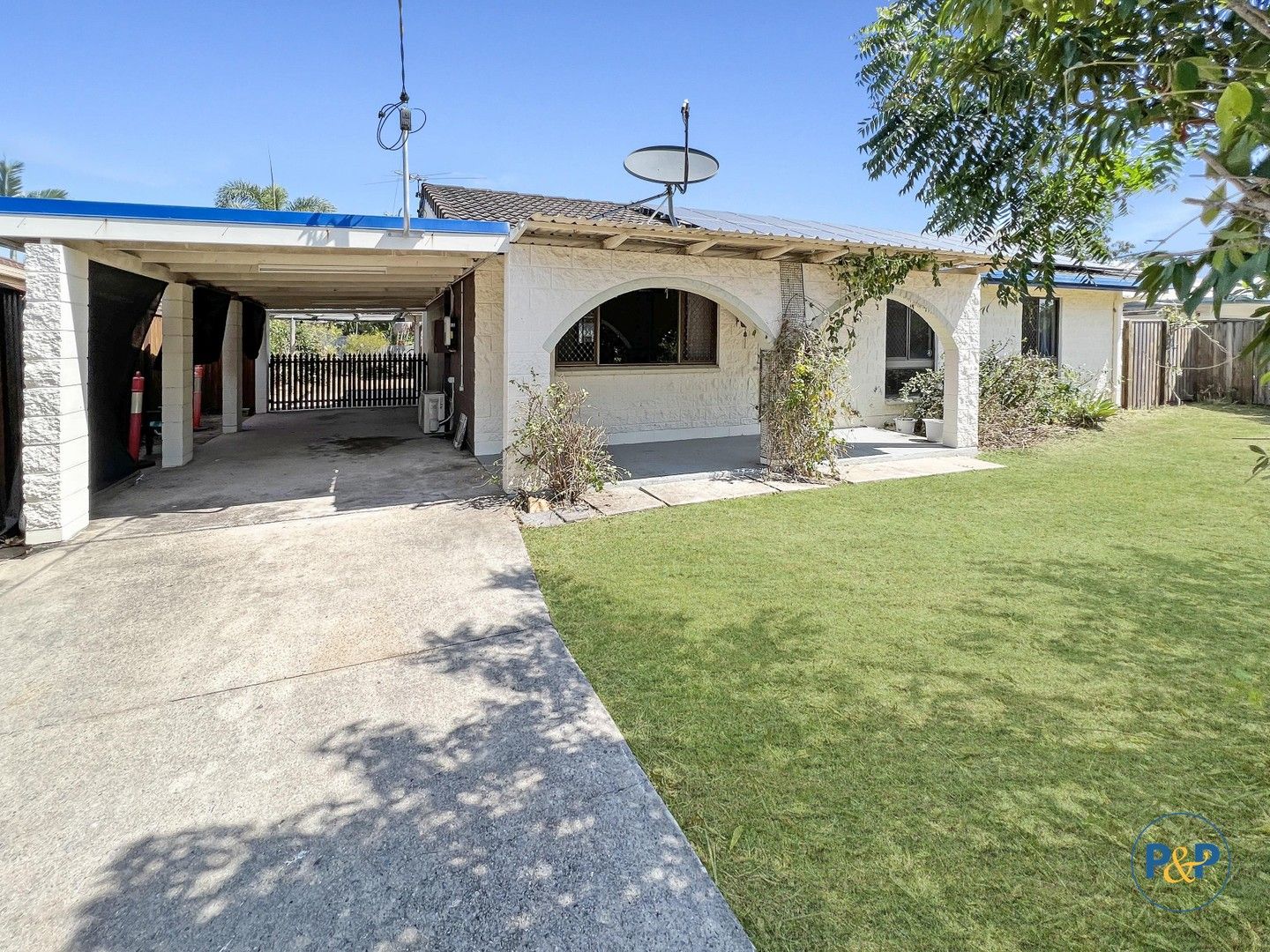 4 bedrooms House in 11 Naples Court KELSO QLD, 4815