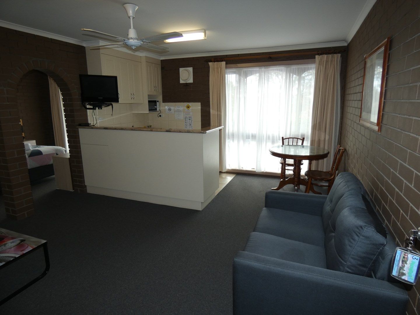 1 bedrooms Apartment / Unit / Flat in 3/89 Lake Bunga Beach Road LAKES ENTRANCE VIC, 3909