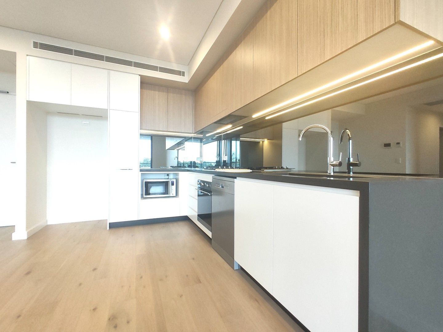 2 bedrooms Apartment / Unit / Flat in G/88 Rouse Road ROUSE HILL NSW, 2155