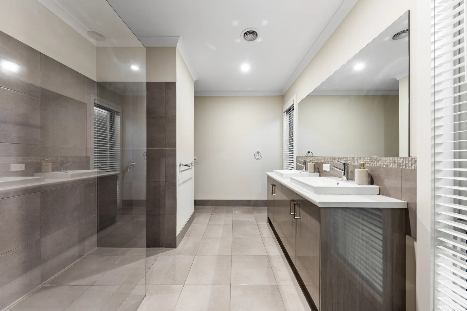 Additional image 16 of 3 Weatherby Avenue, Officer VIC 3809