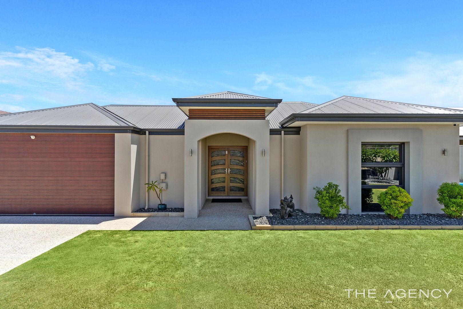 5 Skerne Court, Madora Bay WA 6210, Image 2