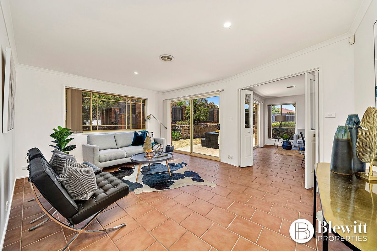 28 Unwin Avenue, Jerrabomberra NSW 2619, Image 1