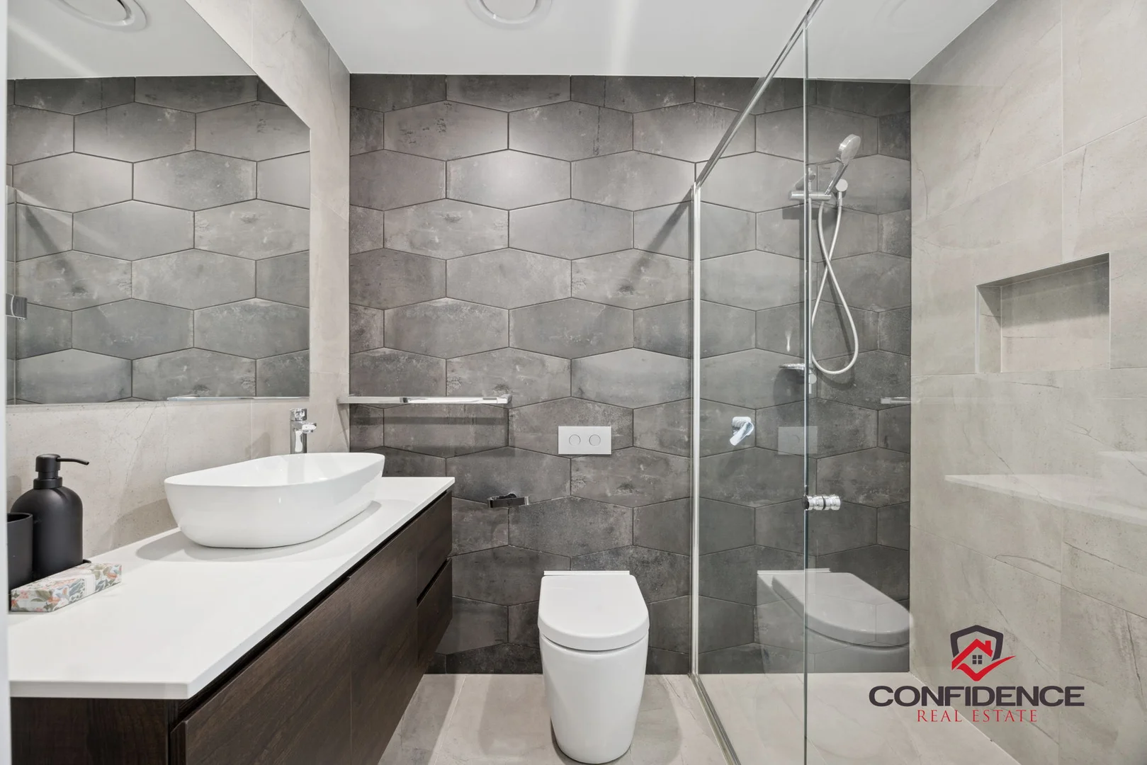 Additional image 8 of 24A Castlereagh Crescent, Macquarie ACT 2614