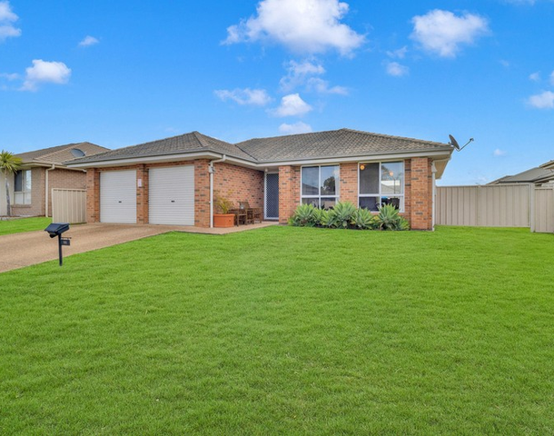 11 Robinia Way, Cessnock NSW 2325