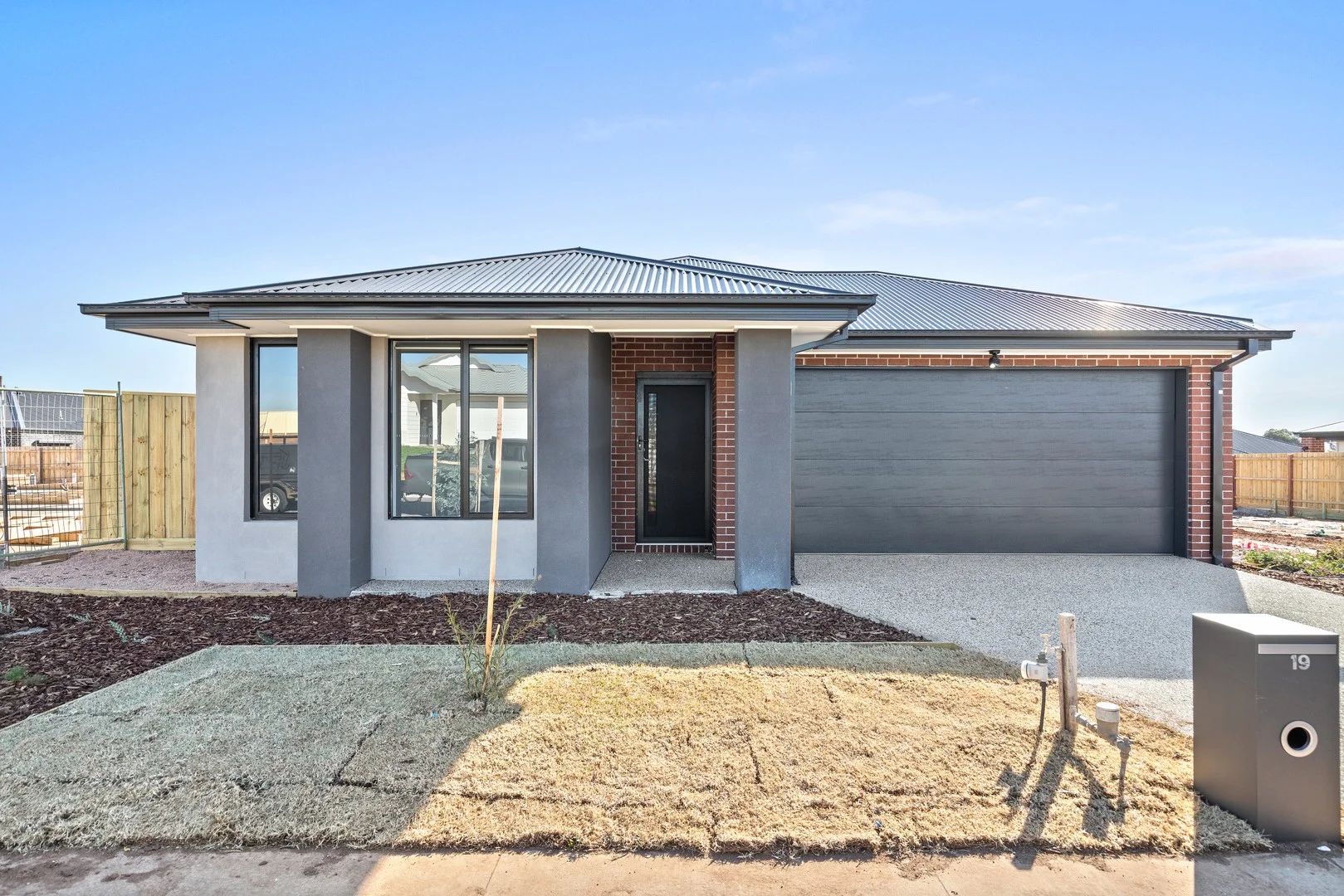 19 Ronald Street, Maddingley VIC 3340