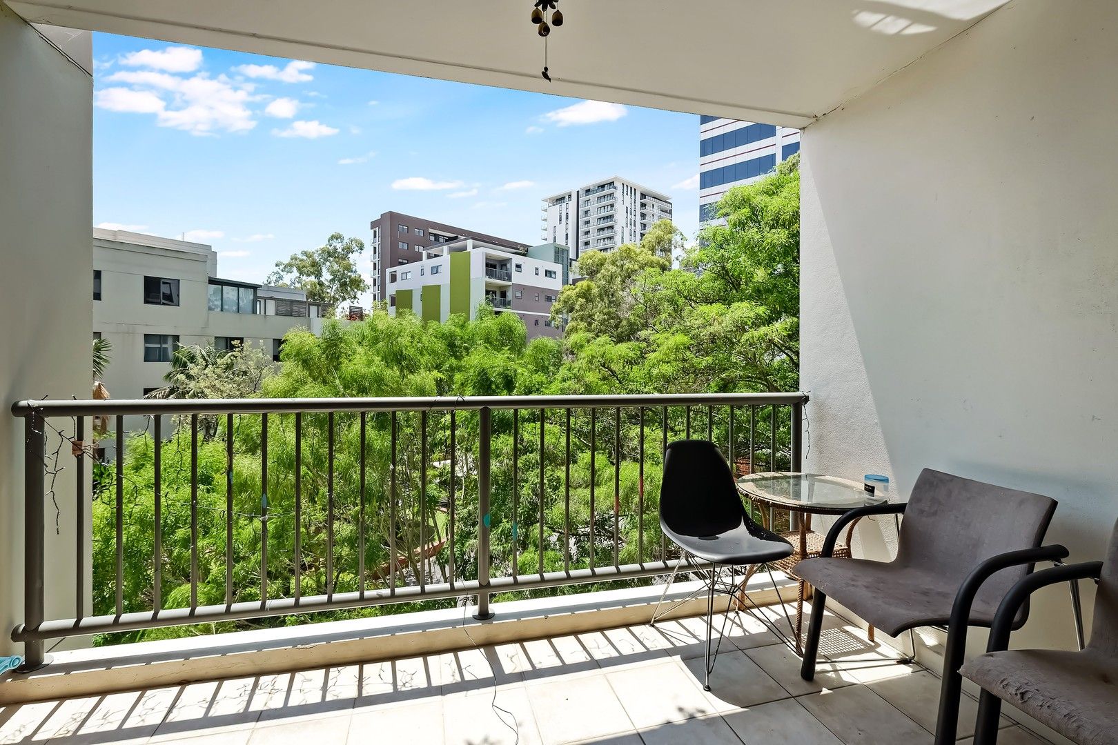 2 bedrooms Apartment / Unit / Flat in 112/323 Forest Road HURSTVILLE NSW, 2220