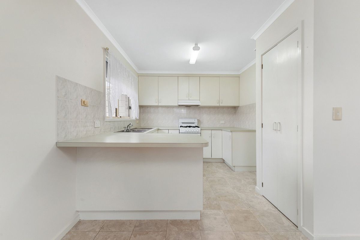 14/242A Raglan Street, Sale VIC 3850, Image 2